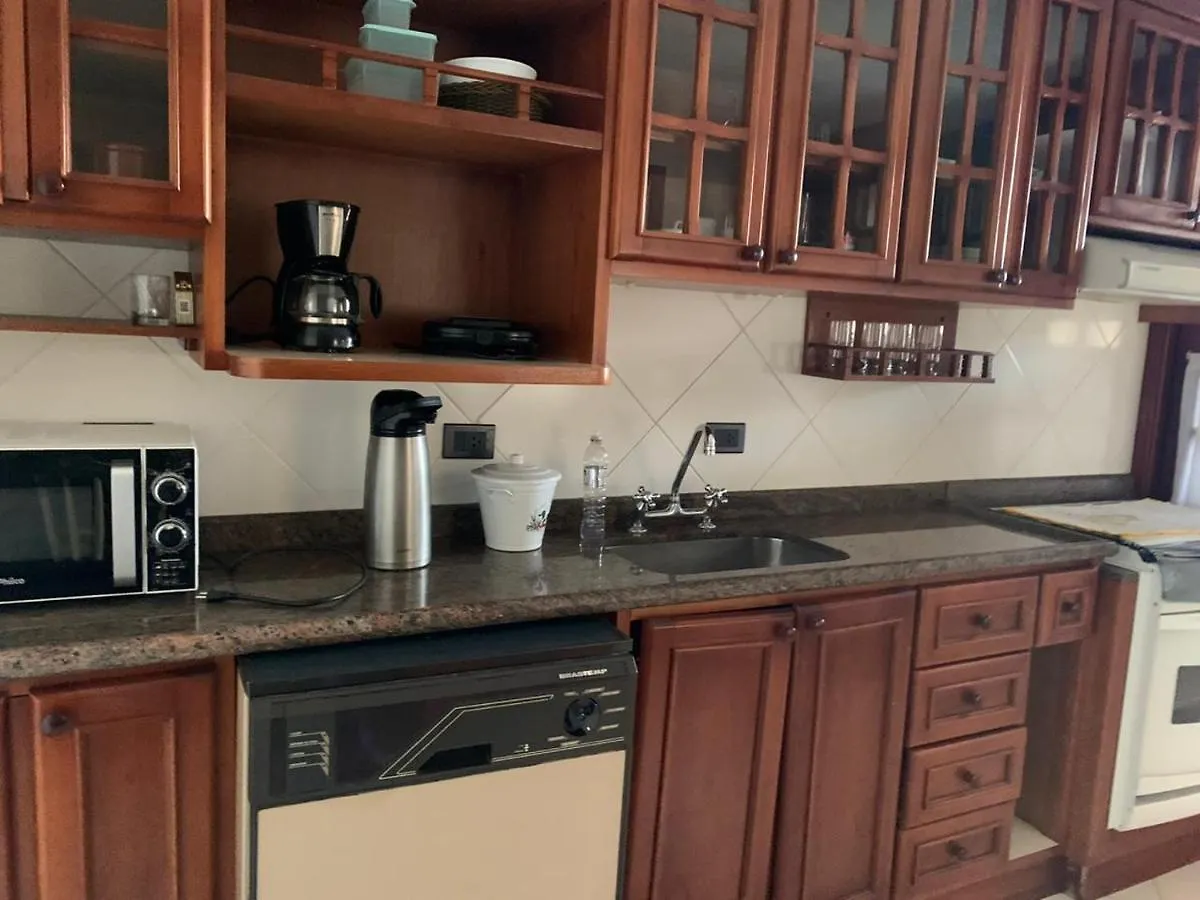 Apartamento Duplex Centro Capivari Campos do Jordao
